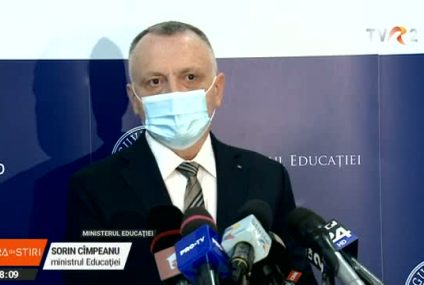 Ministrul Educației: De luni va fi permisă prezența fizică în școli din localitățile cu rata de infectare sub 3 la mie, indiferent de rata de vaccinare a personalului din învățământ