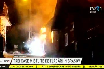Incendiu în cartierul Șchei din Braşov. Trei case au fost distruse de flăcări