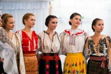 Costume tradiționale românești, prezentate în Cuba de Ziua Națională a României