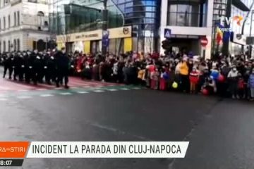 Incident la parada militară de la Cluj-Napoca