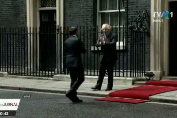 Macron despre Boris Johnson: Un clovn. Contre Paris – Londra după criza din Canalul Mânecii