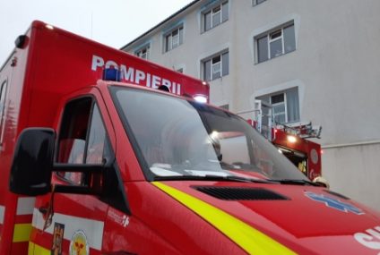 Incendiu la o școală din Gura Humorului, județul Suceava. În incintă nu se aflau copii