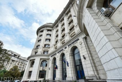 INS a revizuit în sus creşterea economică din trimestrul III, la 0,4%