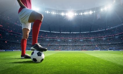 Fotbal: Premier League ridică interdicţia de sponsorizare a cluburilor de către proprietarii lor