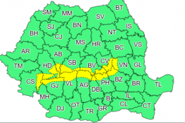 Cod galben de ninsori moderate şi vânt puternic în zonele montane din 13 judeţe, până luni dimineaţa