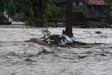 Cod roşu de inundaţii pentru râul Bistra, în judeţul Caraş-Severin, până la ora 12:00