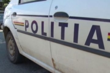 Un bărbatul care îşi ținea fiica încuiată într-o încăpere a fost reţinut. Femeia a fost preluată de DGASPC