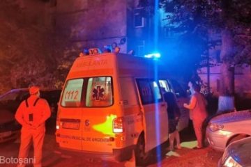 Un bătrân de 92 de ani din Neamţ a murit în noaptea de Revelion după ce a luat foc patul în care dormea