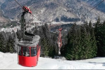 Domeniul schiabil de la Sinaia, închis din cauza vântului puternic