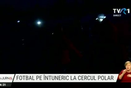 Fotbal pe întuneric la Cercul Polar. Copiii din Islanda cer autorităților locale  gazon sintetic și instalație de iluminat nocturn