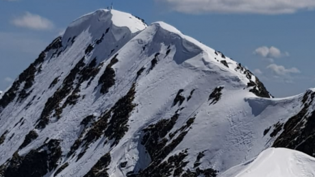 risc-mare-de-avalanse-in-muntii-fagaras,-la-peste-1.800-de-metri-altitudine