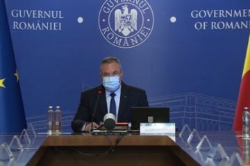 Premierul Nicolae Ciucă a anunțat plafonările la energie: Nimeni nu va plăti mai mult de 0,80 de lei/kwh – energie electrică și 0,31 lei/kwh, la gaze naturale. Măsurile se aplică pentru lunile februarie și martie