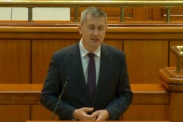 Barna, despre proiectul de modificare a Regulamentului Camerei Deputaţilor: Se foloseşte din nou un pretext al violenţei domnului Simion, pentru a se încerca blocarea transparenţei