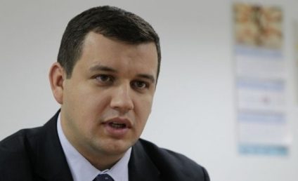 Congresul Extraordinar al Partidului Mişcarea Populară. Eugen Tomac, ales preşedinte al formaţiunii politice