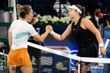 Simona Halep a fost învinsă categoric de Jelena Ostapenko în semifinale la Dubai