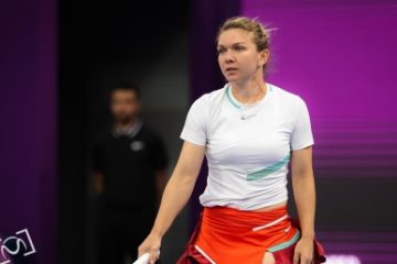 Simona Halep a fost  învinsă de Caroline Garcia în primul tur la turneul de la  Doha
