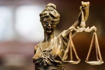 Desfiinţarea Secţiei pentru investigarea infracţiunilor din Justiţie, în dezbatere la Comisia Juridică a Senatului