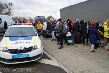 Panică în rândul populaţiei ucrainene. Mii de refugiați au intrat deja în România prin punctele de trecere a frontierei din nordul țării