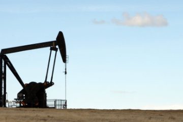 Preţul barilului de petrol OPEC a depăşit 100 de dolari, pentru prima dată din 2014