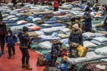 Peste 22.500 cetăţeni ucraineni au intrat în România, în ultimele 24 de ore. Aproape 520.000 de refugiaţi au trecut începând de joi frontiera Ucrainei spre ţări vecine