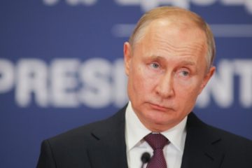 Vladimir Putin a semnat o lege care pedepsește „informațiile false” privind acțiunea Moscovei în străinătate