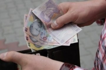 Lege promulgată: Salariul de bază minim brut în domeniul agricol – minimum 3.000 de lei lunar