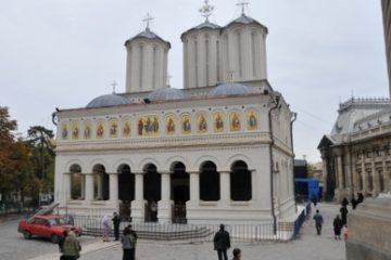 Catedrala Patriarhală serbează sâmbătă hramul istoric dedicat Sfinților Împărați Constantin și Elena