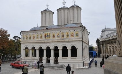 Catedrala Patriarhală serbează sâmbătă hramul istoric dedicat Sfinților Împărați Constantin și Elena