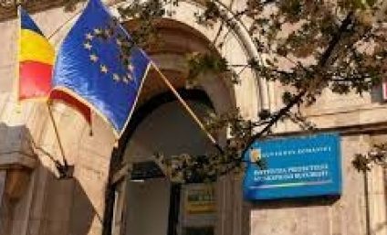 Scandalul dintre prefect şi primar continuă. Toni Greblă îl ironizează pe Nicuşor Dan: să comunice şi cu ajutorul telefonului