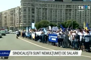 Salariaţii din învăţământ au cerut salarii mai mari în Piața Victoriei. Cîmpeanu propune ca profesorii debutanţi să fie plătiţi la nivelul salariului mediu pe economie