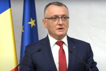 Sorin Cîmpeanu: S-a agreat renunțarea la mediile semestriale și la obligativitatea tezelor. Ce alte modificări a mai anunțat ministrul