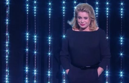 Eterna divă Catherine Deneuve va fi recompensată cu Leul de Aur pentru întreaga carieră la Festivalul de la Veneția