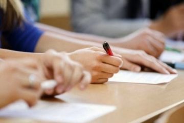 Examenul național de bacalaureat 2022 începe luni. Peste 126.000 de absolvenţi de liceu s-au înscris pentru susţinerea probelor