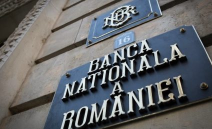 BNR: Contul curent al balanţei de plăţi a înregistrat o creștere a deficitului de 84%