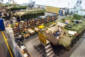 Valoarea totală a exporturilor militare ale României a urcat cu peste 50% anul trecut