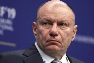 Oligarhul rus Vladimir Potanin susţine că este pregătit să discute o posibilă fuziune a gigantului minier Nornickel cu producătorul de aluminiu Rusal