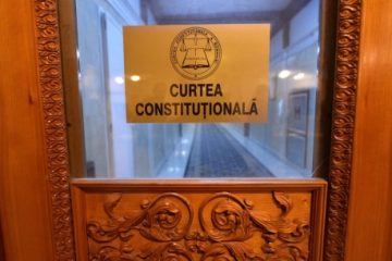 CCR preschimbă pentru 13 iulie termenul de dezbatere a sesizării USR cu privire la legea avertizorilor de integritate. Inițial, discuțiile au fost fixate în septembrie