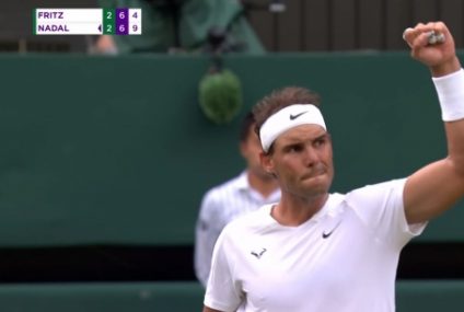 Rafael Nadal s-a calificat în semifinale la Wimbledon, după un meci maraton. Campionul iberic a jucat patru seturi accidentat