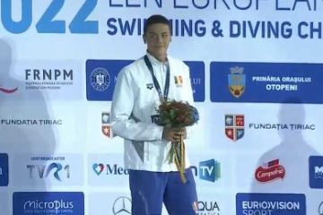 David Popovici, primele declarații după aurul de la 200 m liber: ” Am aşteptat cu foarte mare nerăbdare să trăiesc acest moment. Am venit să-mi fac ţara mândră”