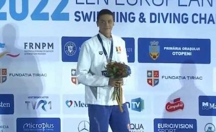 David Popovici, primele declarații după aurul de la 200 m liber: ” Am aşteptat cu foarte mare nerăbdare să trăiesc acest moment. Am venit să-mi fac ţara mândră”