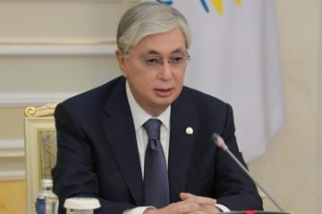Preşedintele Kazahstanului cere diversificarea rutelor de aprovizionare cu petrol
