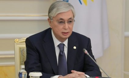 Preşedintele Kazahstanului cere diversificarea rutelor de aprovizionare cu petrol
