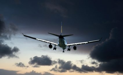 Ecologiștii dau în judecată compania aeriană olandeză KLM pentru „greenwashing”