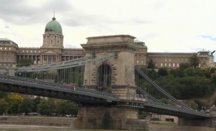 Ungaria: Aproximativ 1.000 de demonstranţi au blocat un pod din Budapesta din cauza unui plan de creştere a taxelor