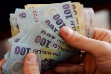 Câştigul salarial mediu net s-a situat la 3.928 lei în mai, în scădere cu 1%