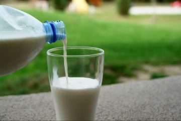 România continuă să importe lapte brut, în creștere cu 15,7%, în primele cinci luni ale anului