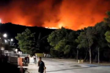 MAE: Atenţionare de călătorie în Grecia. Se menţine pericolul incendiilor de vegetaţie. Care sunt zonele cele mai afectate
