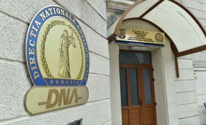 DNA: Bărbat arestat după ce ar promis că poate influenţa procurori şi judecători pentru soluţii favorabile în dosare