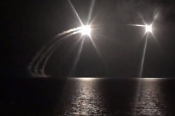 Rusia a bombardat portul Odesa, la o zi după ce a semnat Acordul de la Istanbul. ”Acești ticăloși semnează contracte cu o mână și direcționează rachete cu cealaltă”