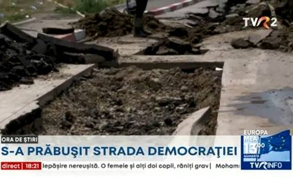 O mașină de intervenții s-a răsturnat pe o stradă din oraşul Mărăşeşti, după ce aceasta s-a surpat